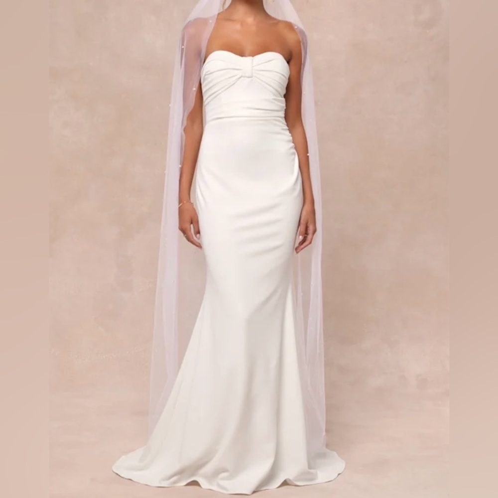 Lulus To Be Yours Ivory Strapless Pleated Mermaid Maxi Dress  Small NWT